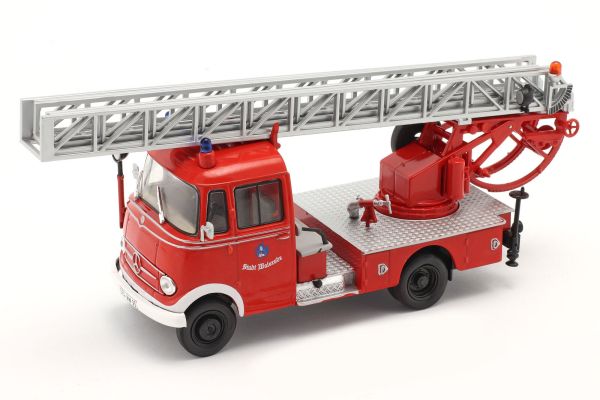 G190E010 - MERCEDES-BENZ L319 Walsrode fire brigade - 1