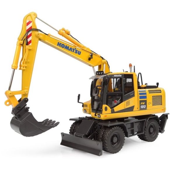 UH8163 - KOMATSU PW180-11 wheeled excavator with bucket and jackhammer - 1