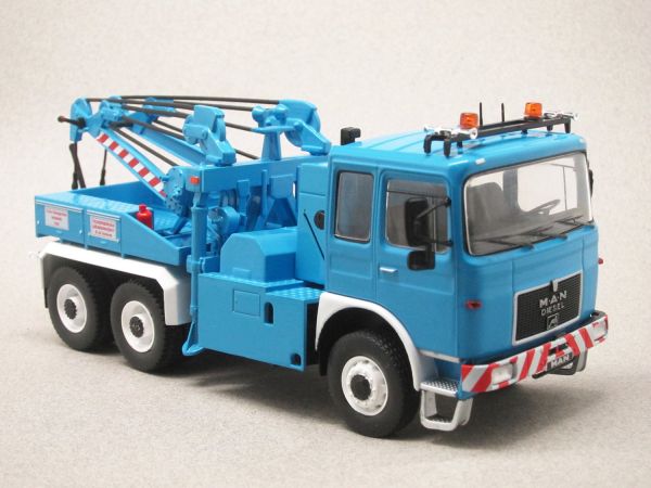 IXOTRU043B.22 - MAN F8 26.281 6x4 Tow truck blue - 1