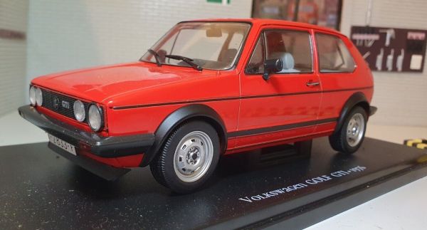 MAG24GOLFGTIRED - VOLKSWAGEN Golf GTI Mk1 1976 red - 1