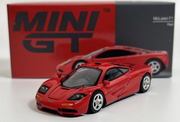 MGT00654-L - McLAREN F1 Red - 1