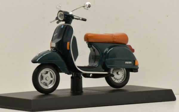 MAGMOT056 - Scooter VESPA 150PX 1999 green - 1