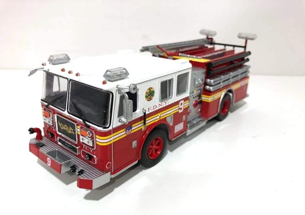 MU1ALA0002 - SEAGRAVE marauder II New York Fire Department - 1