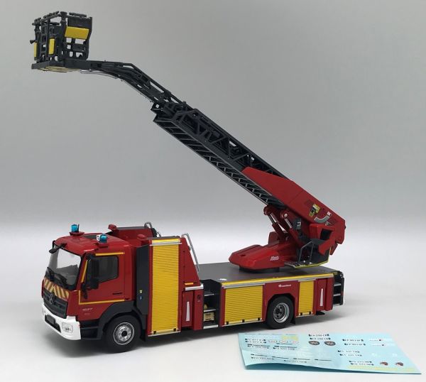 ODE067 - MERCEDES Atego EPC30 L32A-XS Firefighter Limited to 752 copies. - 1