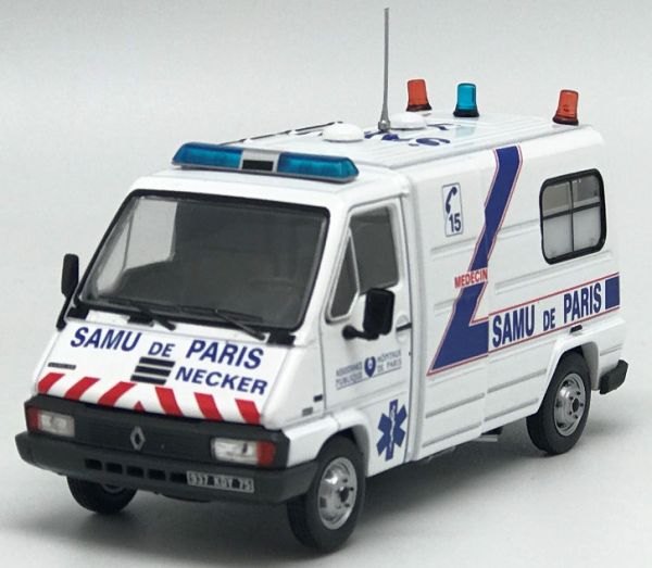 ODE111 - RENAULT Master T35 SAMU DE PARIS limited edition of 504 - 1