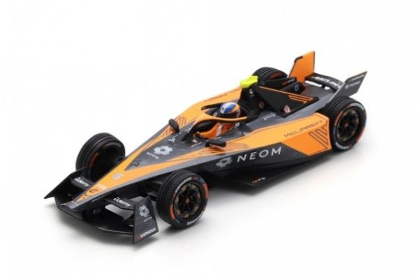 SPAS6541 - NEOM McLAREN Formula E Team #5 Formula E Season 10 2023-2024 Jake Hughes - 1