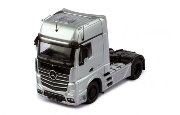 IXOTR124 - MERCEDES Actros MP4 4x2 Silver - 1