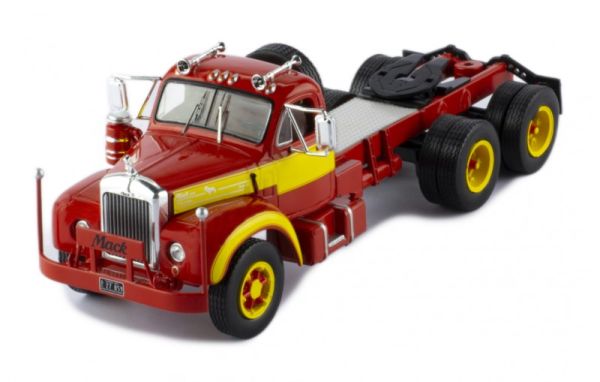 IXOTR131.22 - MACK B 61 6x4 1953 Red and yellow - 1