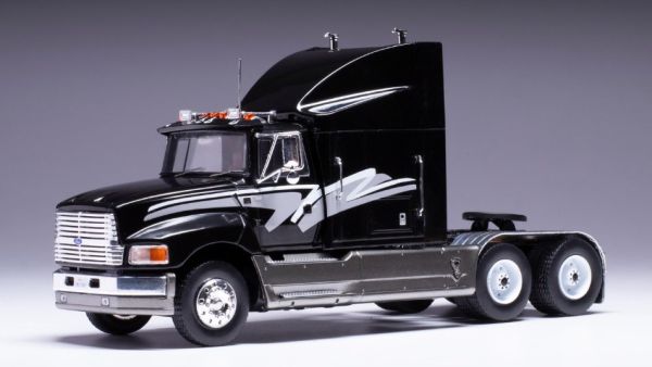 IXOTR179.22 - FORD Aeromax 6x4 1990 Black - 1