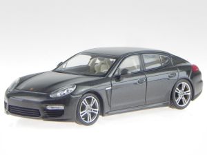 MNC0206800E - PORSCHE Panamera Turbo S metallic grey