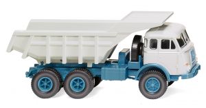 WIK067048 - HENSCHEL HS 3-180 6x2 tipper