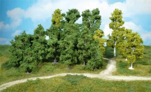 HEK1955 - Set of 20 leaf trees 5-11 cm