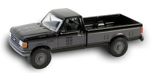 GREEN28150-E - FORD F-150 XL 1990 black from the BLACK BANDIT series in blister pack