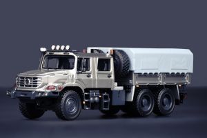 IMC32-0129 - MERCEDES-BENZ Zetros 6x6 double cab box truck - Limited to 200 units.