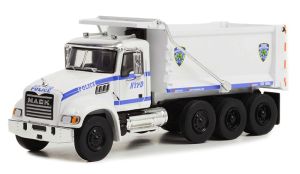 GREEN45160-B - MACK granite Tipper 8x4 2019 NYPD S.D TRUCKS series under blister