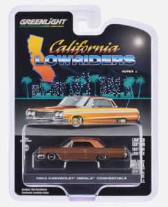 GREEN63070-C - CHEVROLET Impala Convertible 1963 brown from the CALIFORNIA LOWRIDERS series in blister pack