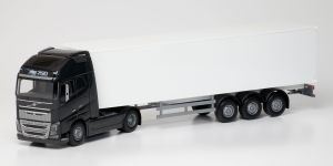 EMEK81133 - VOLVO FH16 GL 750 XL 4x2 black with white 3 axle trailer