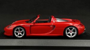 MXC940062631 - 2003 PORSCHE Carrera GT Red