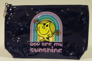 ATS3211 - Little Miss Sunshine Case - 35 x 2 x 23 cm