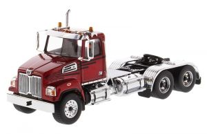 DCM71037 - WESTERN STAR 4700SF 6x4 Red