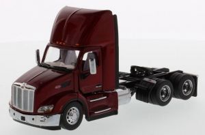 DCM71068 - PETERBILT 579 6x2 Bordeaux - AVAILABLE 2nd QUARTER