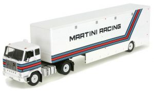 IXOTTR018 - VOLVO F88 4x2 with rigid box trailer 1 axle Martini Racing