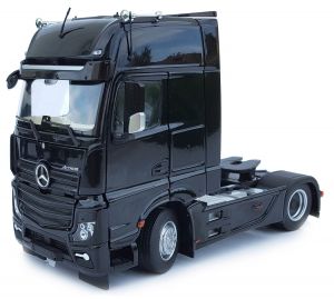 MAR1911-02 - MERCEDES Actros Gigaspace 4x2 Black