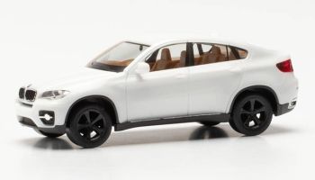 HER024037-003 - BMW X6 white with black wheels