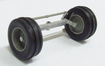 ART01302 - Front axle kit + wheels