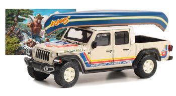 GREEN38040-F - JEEP Gladiator 2021 with canoe from the SMOKEY BEAR series in blister pack