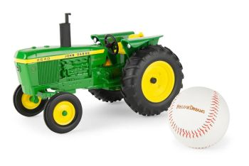 ERT45899 - JOHN DEERE 2640 Field of Dreams with BaseBall