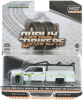 GREEN46100-EVERT - DODGE Ram 3500 with green wheels 2018 U.S. FISH from the DUALLY DRIVERS series in blister pack