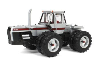 ERT60005 - WHITE 4.210 4wd twin National Farm Toy Museum 2024