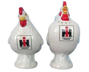 6848 - Salt and Pepper Set INTERNATIONAL Harvester chicken and rooster