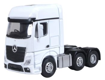 OXF76WHMERCAB - MERCEDES-BENZ Actros Cab 6x2 White