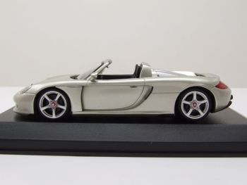 MXC940062630 - 2003 PORSCHE Carrera GT Silver