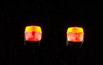 PMAA-213 - Red and orange bi-colour lights with black block x2