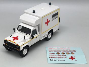 ALARME0056 - LAND ROVER 130 Army Ambulance White - Limited to 200 pieces