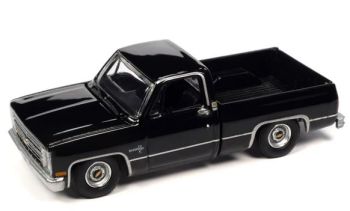 AW64402A-D - CHEVY Silverado Fleeside 1985 Black – Blistered