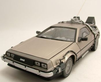 SUN2711 - DELOREAN DMC12 back to the Futur I