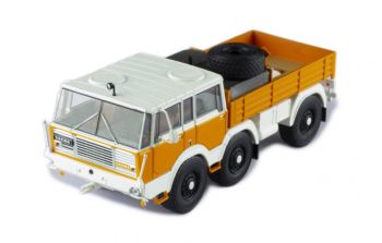 IXOTRU039.22 - TATRA 813 8X8 1968 Orange and white