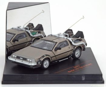 VIT24012 - Delorean DMC 12 Back to the Future I