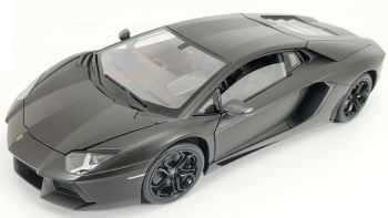 WEL18041W - LAMBORGHINI Aventador LP700-4 2011 matt black